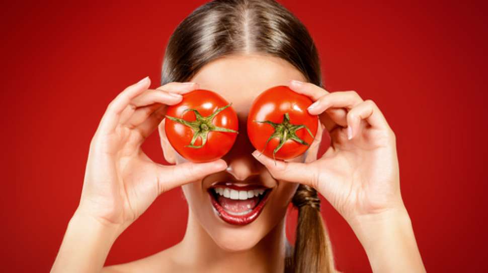 Manfaat Tomat Untuk Kesehatan Wajah