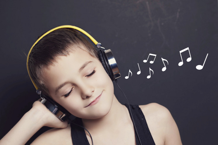 Manfaat Musik Dalam Tumbuh Kembang Anak